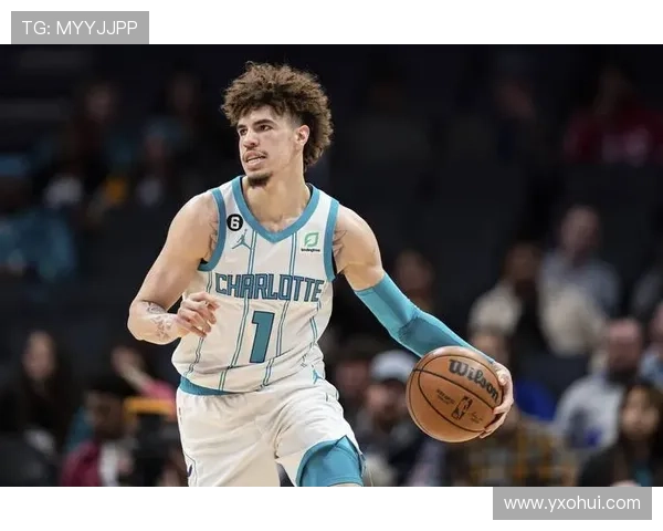 拉梅洛鲍尔因脚踝不适提前离场本场比赛将无法继续参赛